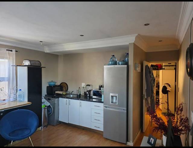 5 BEDROOM HOUSE FOR SALE IN MANDELA PARK